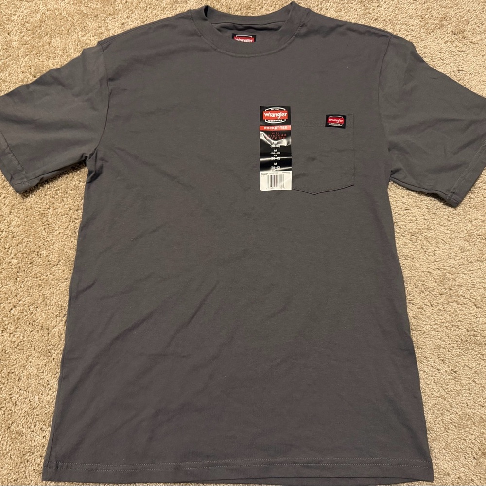 Wrangler Dark Gray Short Sleeve Tee Size M (38-40) NWT